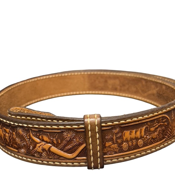 Vintage Leather Custom Stamped Personalized Wayne Longhorn Cattle Western Belt - Picture 4 of 12